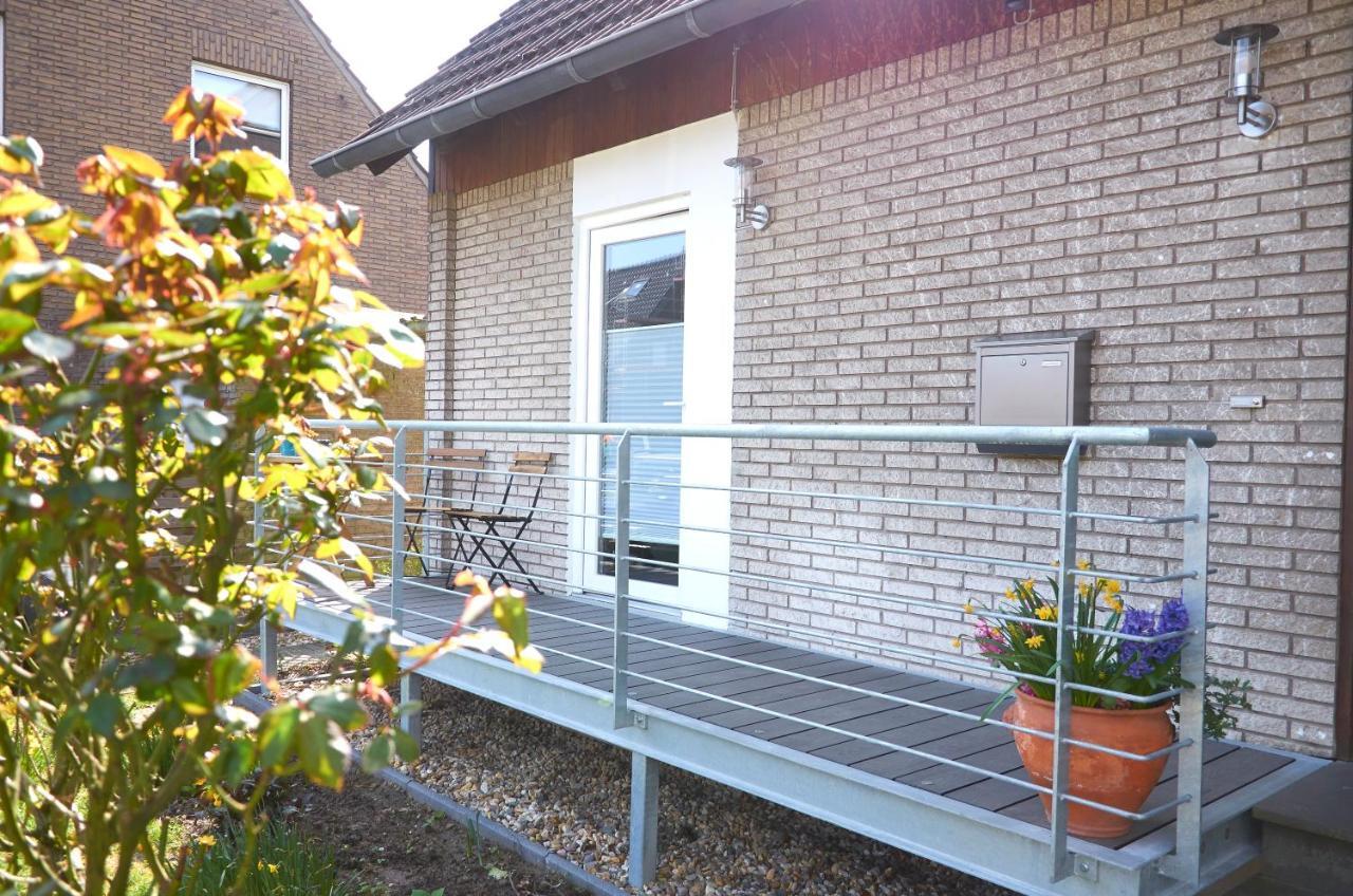 Schoenes Appartement In Meerbusch Am Buschend Экстерьер фото